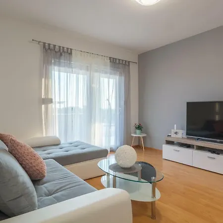 ヴィラ Roko Prkos