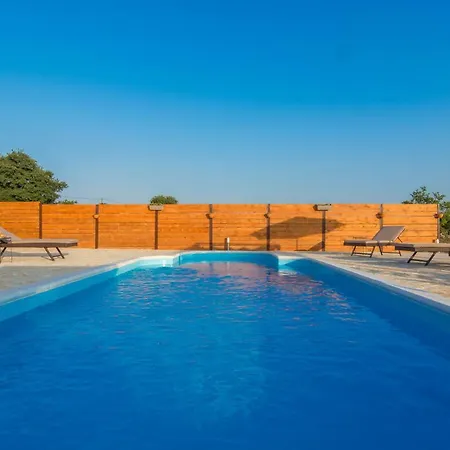 Villa Roko *