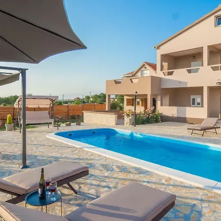 Roko Villa *