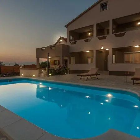 Roko Villa Prkos